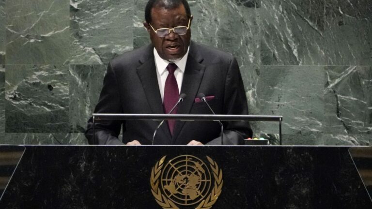 Namibya Cumhurbaşkanı Geingob, 82 yaşında öldü