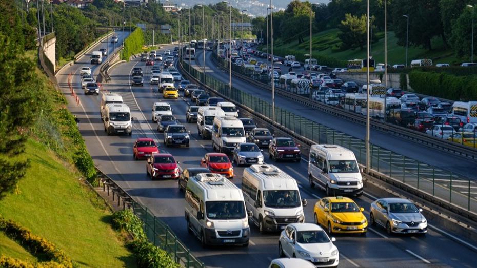 İstanbul'da Okul Dönemiyle Birlikte Trafik Yoğunluğu Artışta