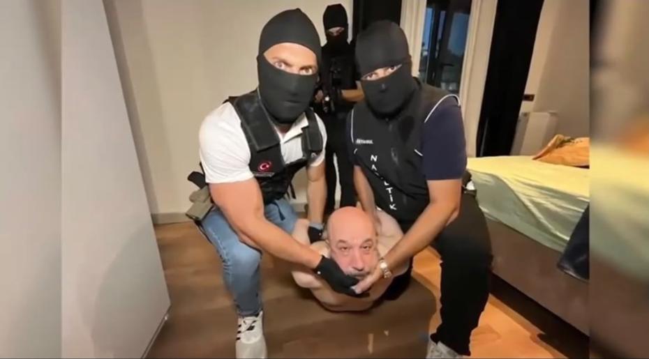 Bakan Gürlek açıkladı. 2017'den beri aranan uyuşturucu baronu yakalandı