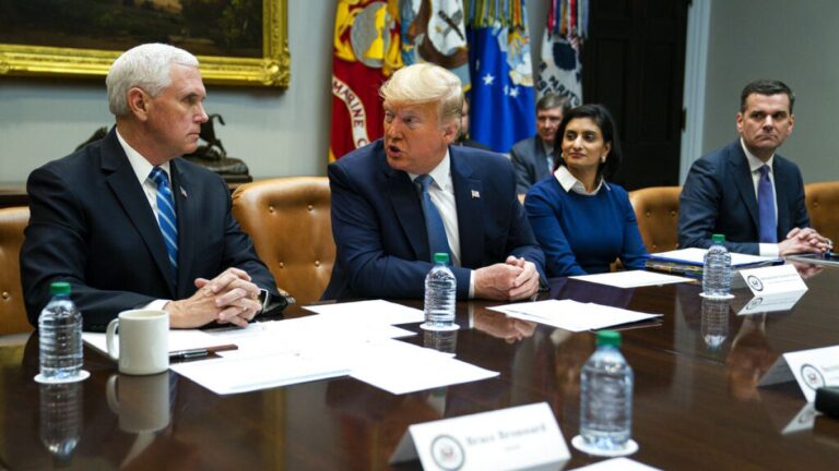 Pence, yardımcılığını yaptığı Trump’a seçim desteği vermedi