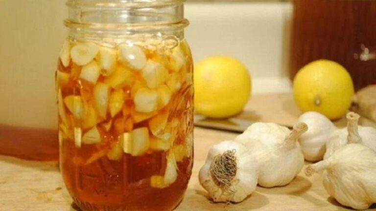 Limon Sarımsak Kürü Nedir, Nasıl Yapılır? Limon Sarımsak Kürü Faydaları Nelerdir?