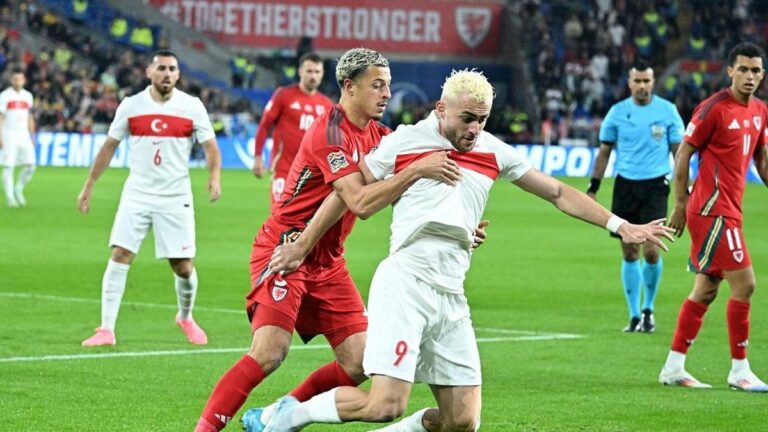 Barış Alper Yılmaz kırmızı kart gördü