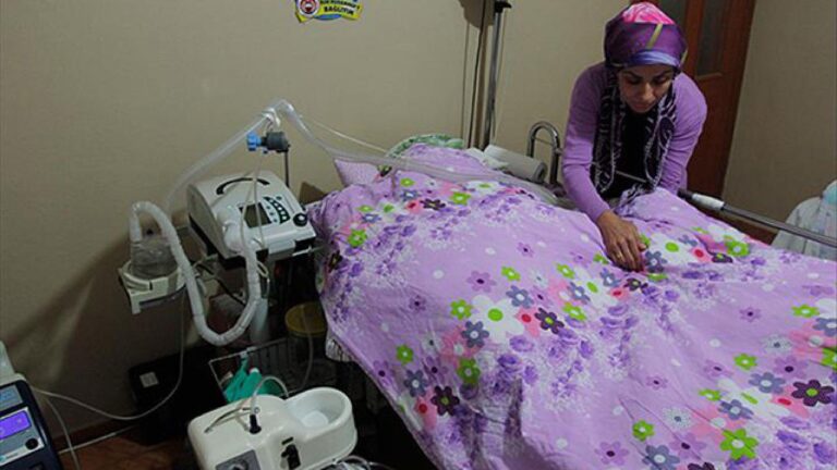 Evde bir cihazla yaşayan ve elektrikteki yeni tarife içermeyen hastalar