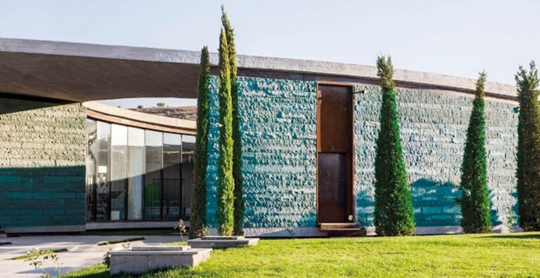 Kahve dünyasının tarihi yapıları izledi …