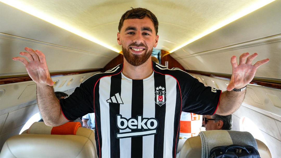 Son Dakika: Besiktas Orkun Kökçü'nin Tüsphaş Stadyumu'nun yeni transferi Tüshaş Stadyumu'nda yapıldı ... 5