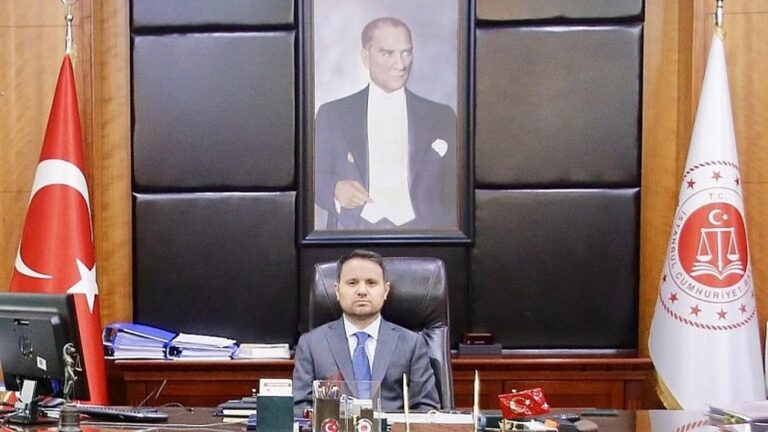 Başsavcı Akın Gürk'in evi tutuklandı iki kişinin tutuklandığı tutuklandı