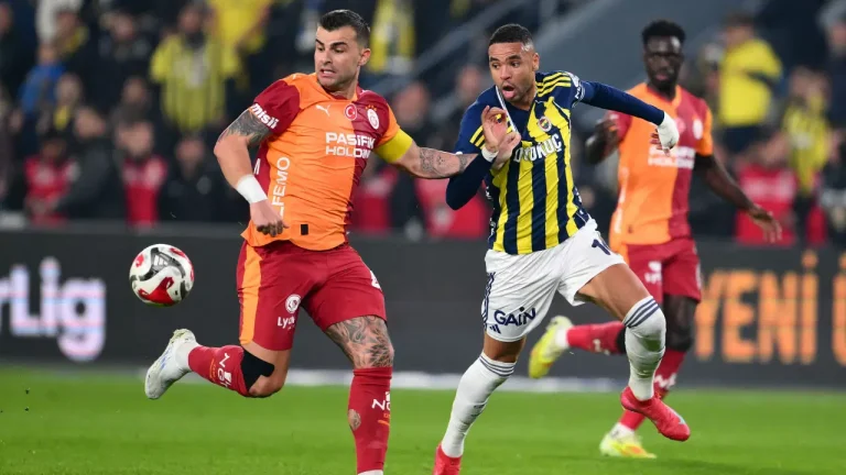 Fenerbahçe Taraftarları Youssef En-Nesyri’ye Sert Tepki Gösterdi!