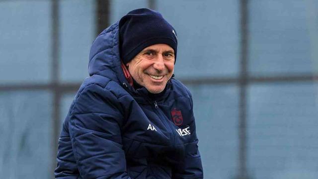 Süper Lig’de yılın teknik adam bombası! Abdullah Avcı, Türk futboluna geri dönüyor